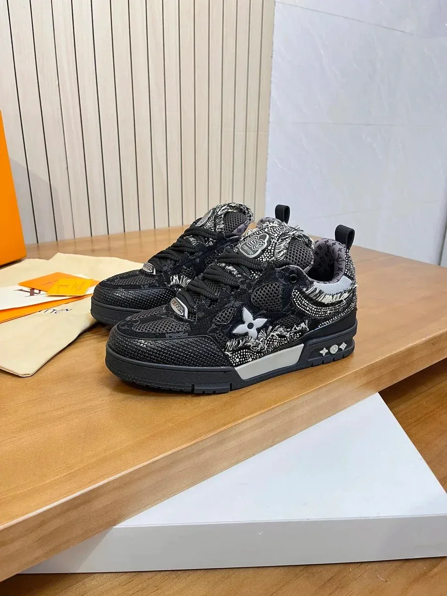 Louis Vuitton LV Trainer Black/White Sneakers