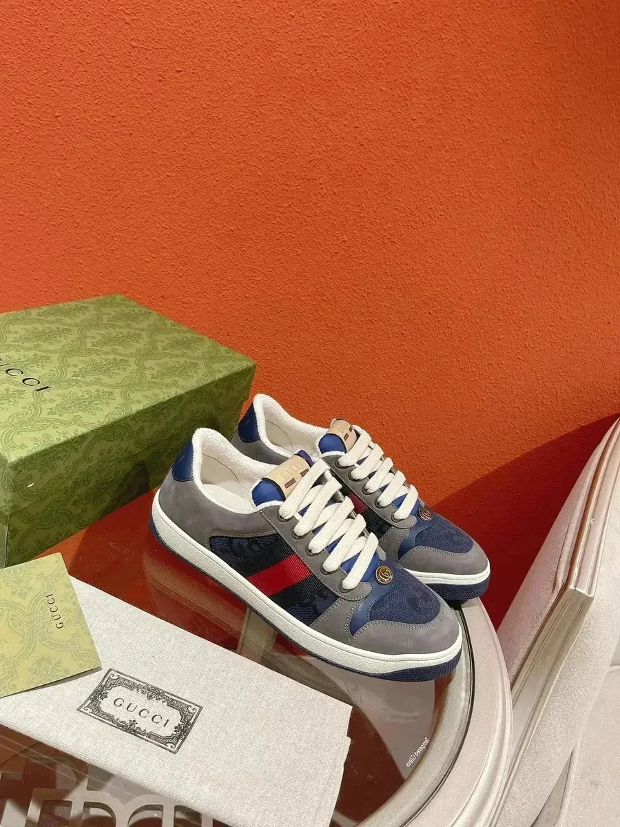 Gucci Runners Grey/Blue Red Stripe Sneakers