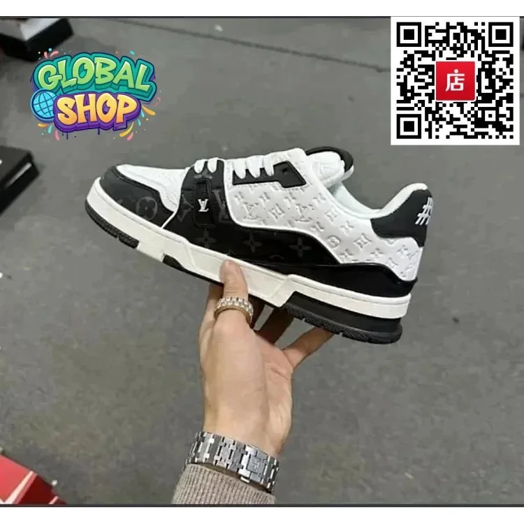 Louis Vuitton LV Trainer Black/White Sneakers