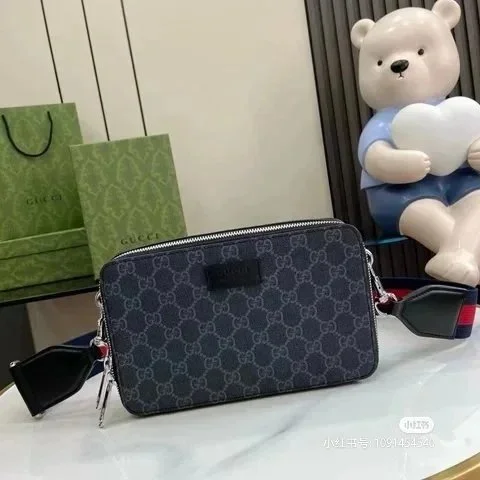 Gucci GG Supreme Navy Crossbody Bag