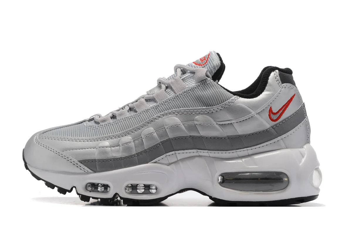 Nike Air Max 95 Sail/University Red Sneakers