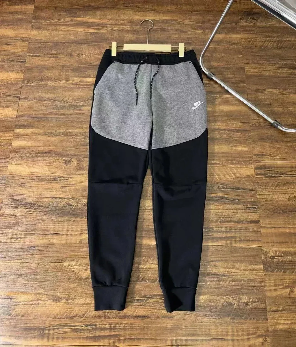 Nike Tech Fleece Black & Grey Sweatpants