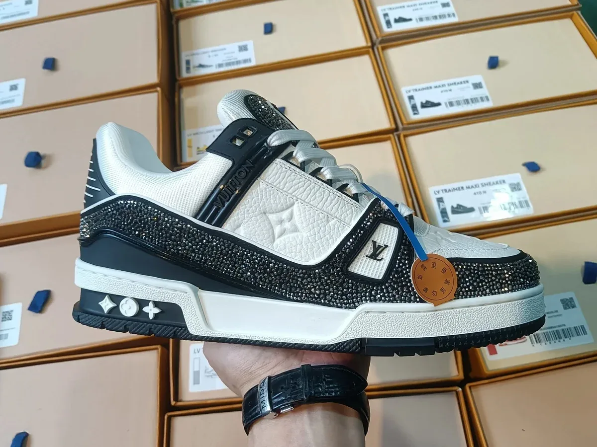 Louis Vuitton LV Trainer Maki White/Black Sneakers