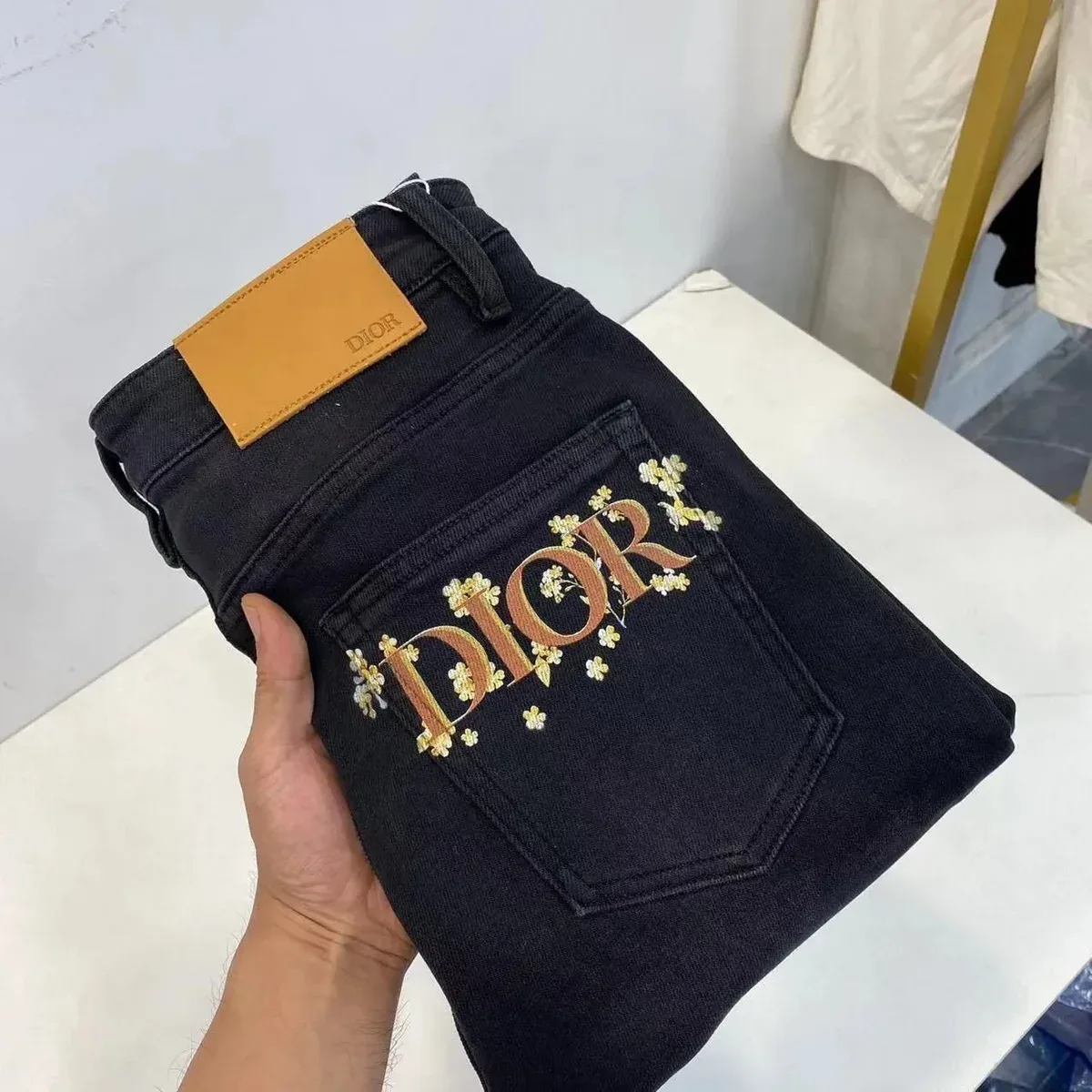 Dior Black Floral Embroidery Jeans