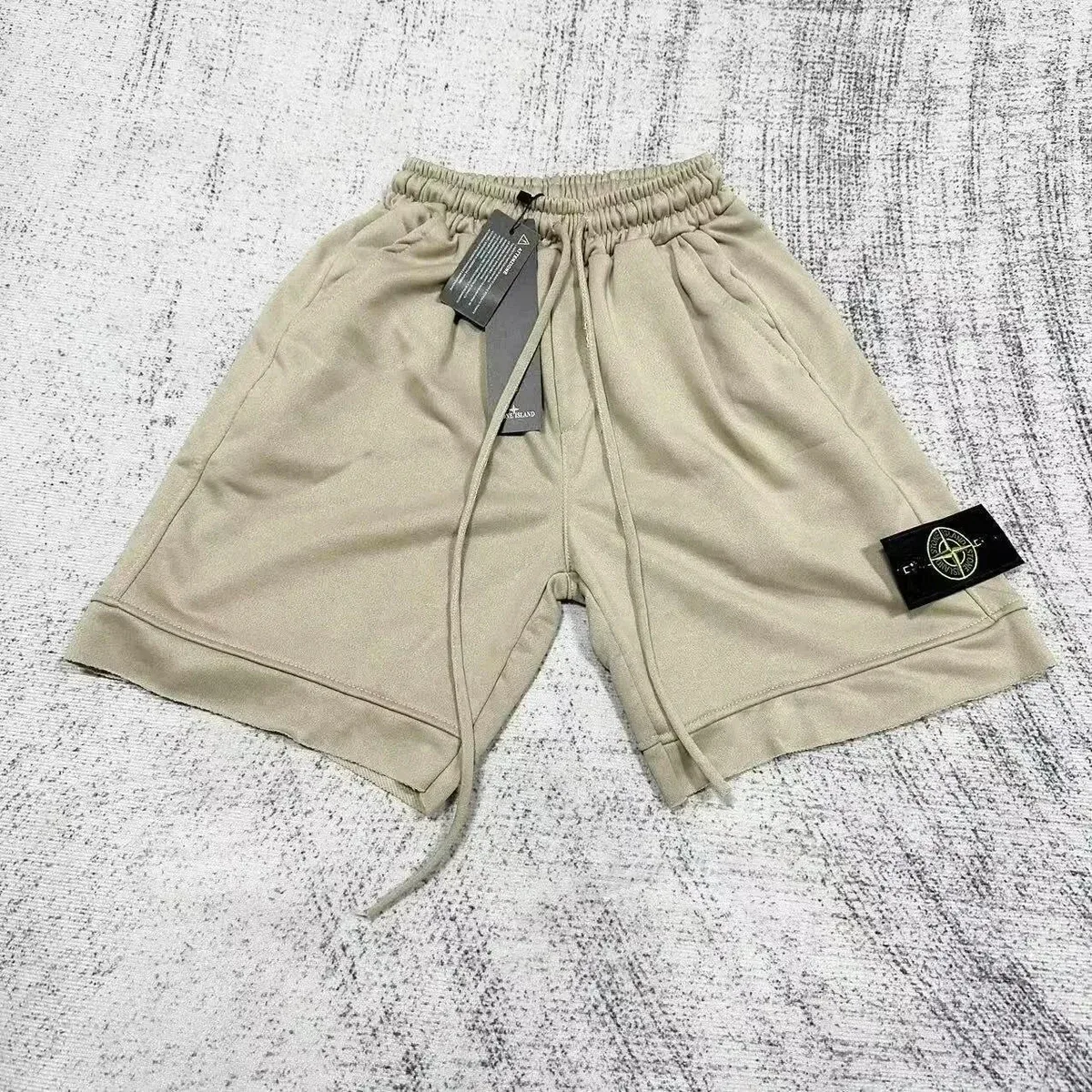 Stone Island 68-15 Beige Shorts