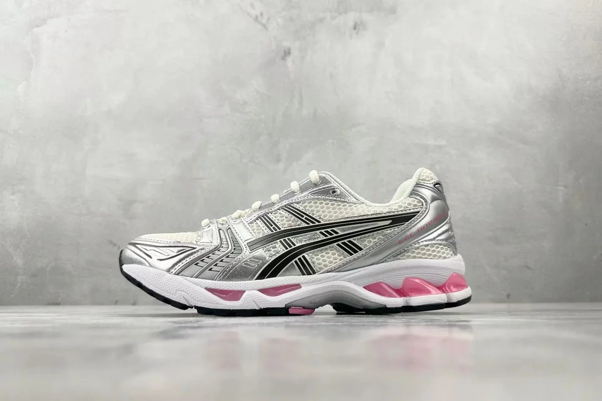 ASICS Gel-Nimbus 14 Sail/Black/Pink Sneakers