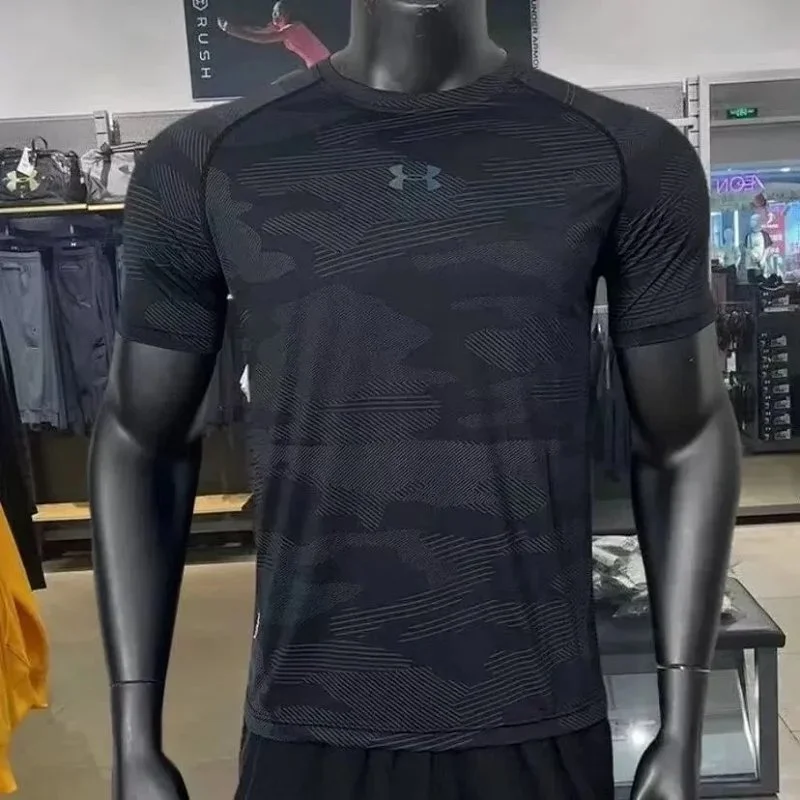 Under Armour Camo Pattern T-Shirt Black Sporty