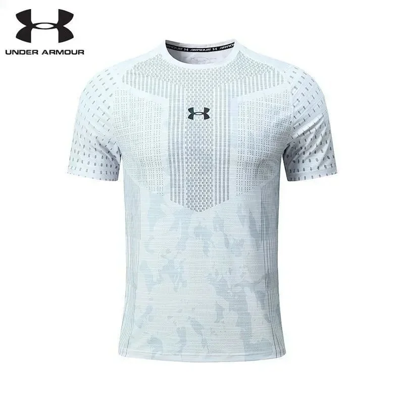 Under Armour Camo Pattern Short Sleeve T-Shirt