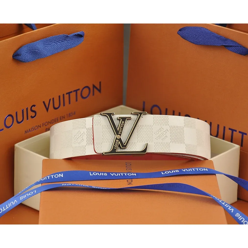 Louis Vuitton Tabi White Leather Belt