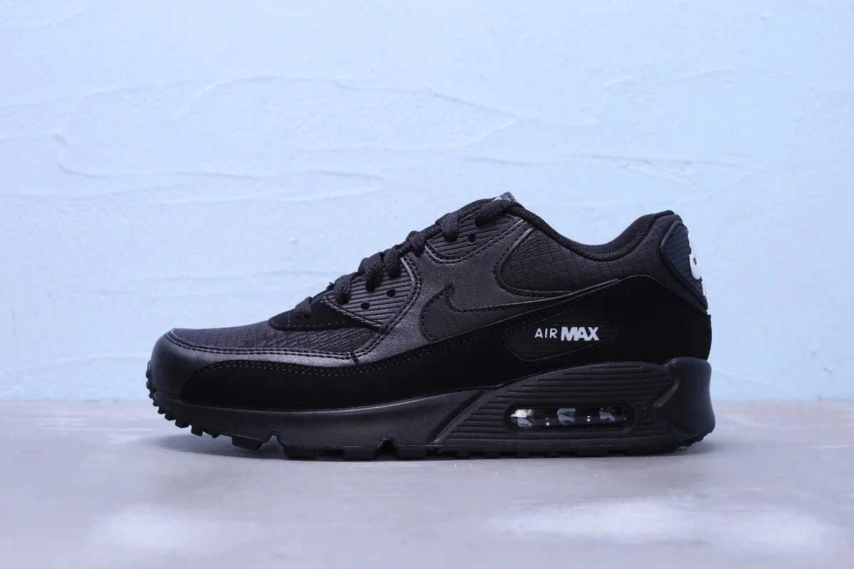 Nike Air Max 90 Triple Black Sneakers