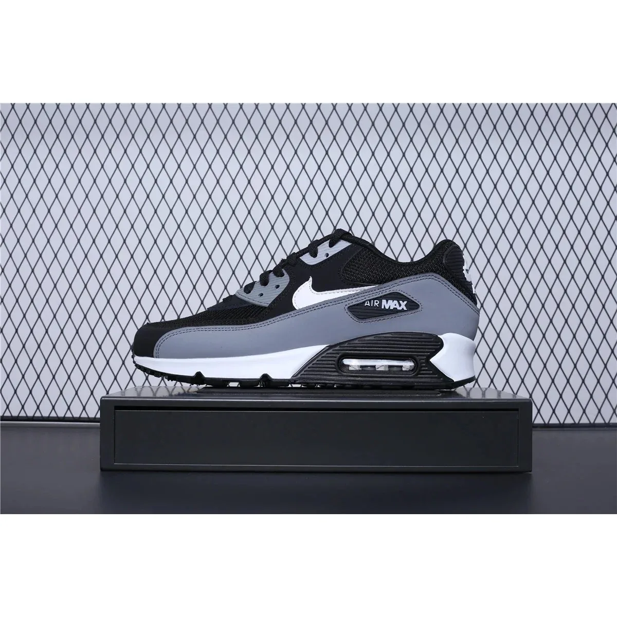 Nike Air Max 90 Black/White/Grey Sneakers