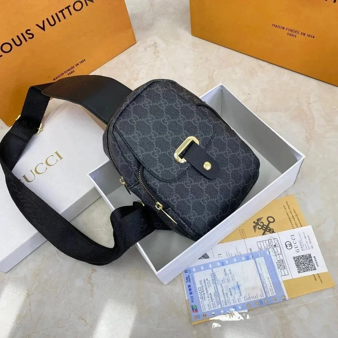 Gucci GG Supreme Black Canvas Crossbody Bag