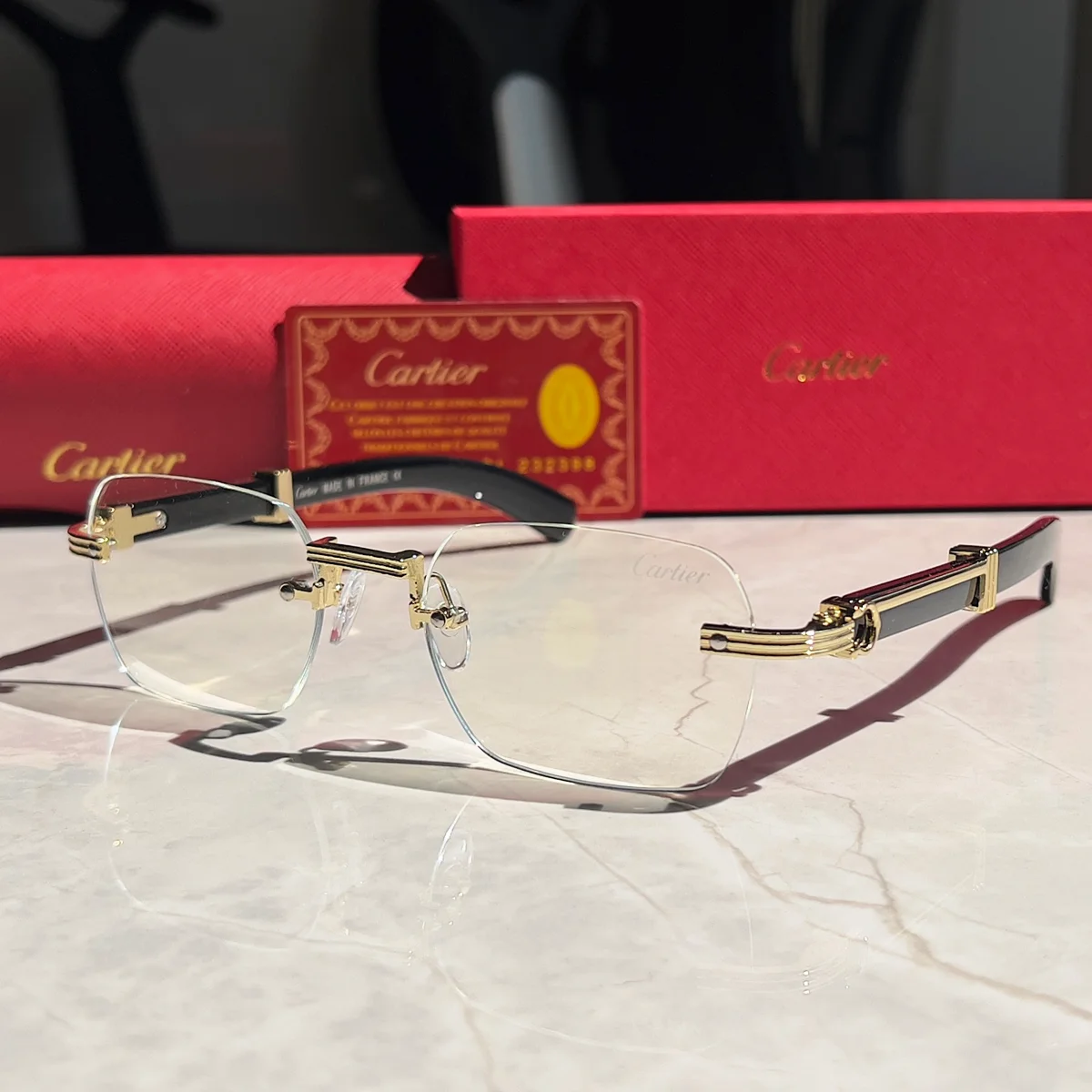 Cartier Soleil Blanc Gold & Black Eyewear