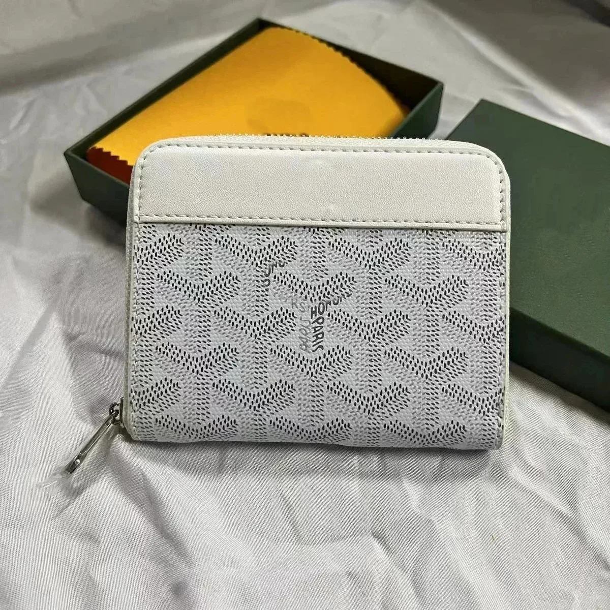 Goyard YARD White Goyardine Cardholder