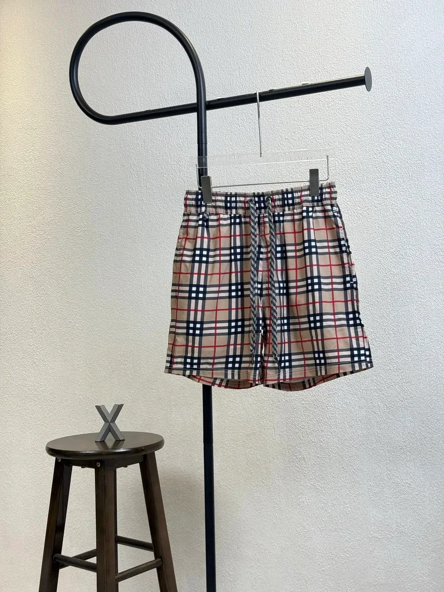 Checked Shorts Beige/Red Casual Shorts