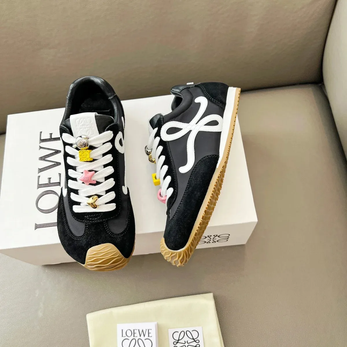 Loewe Loewe Anagram A-8 Beaded Black/White Sneakers Black