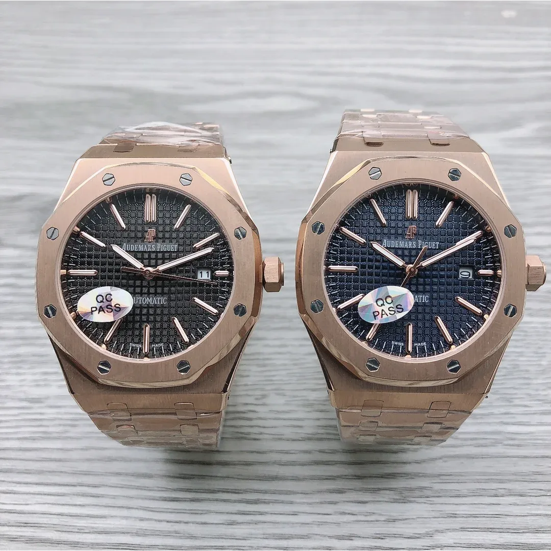 Audemars Piguet Audemars Piguet Royal Oak Rose Gold Black Dial Watch Gold - 1