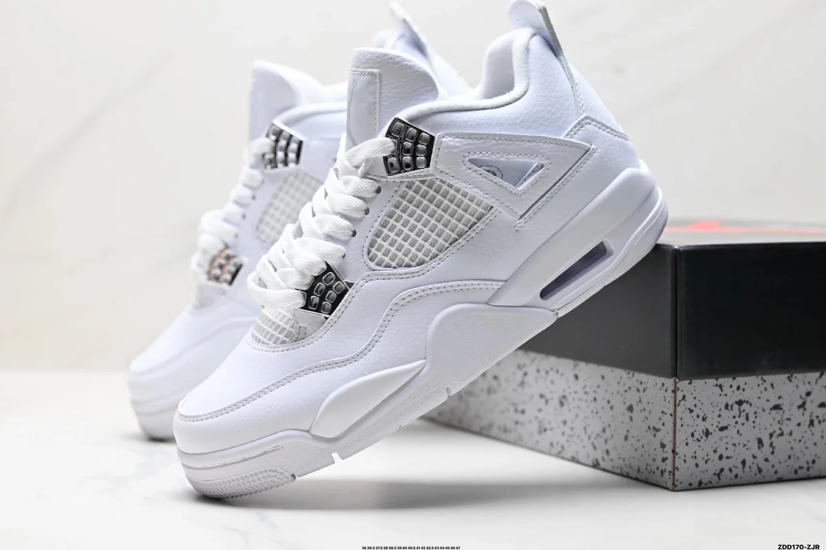 Jordan Air Jordan Air Jordan 4 White/Black Sneakers White - 1