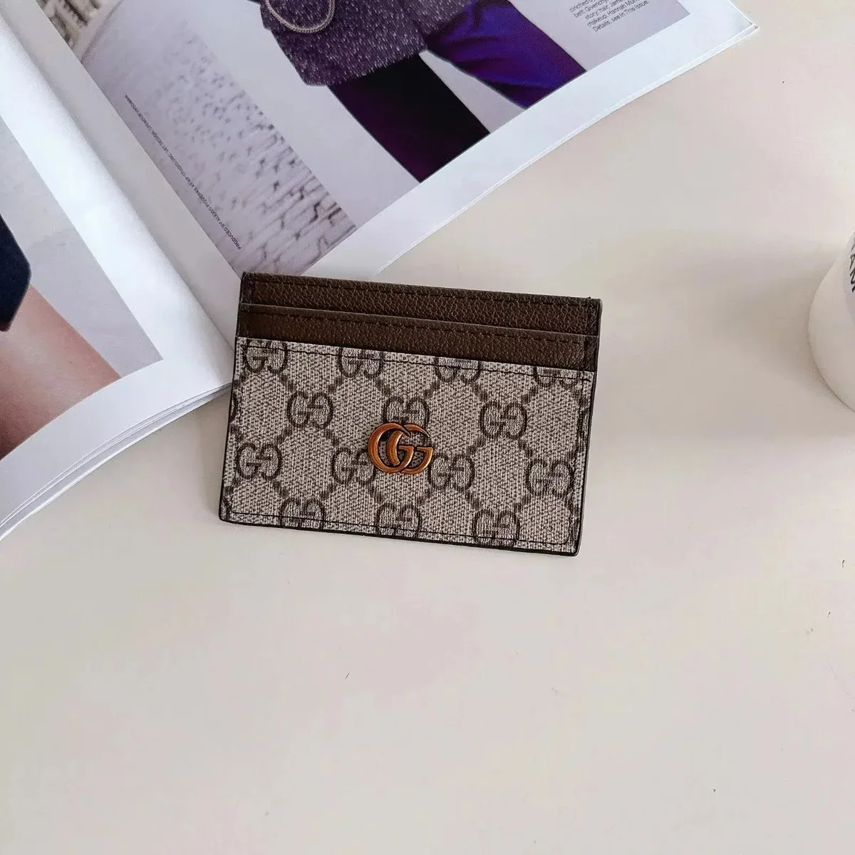 Gucci Gucci GG Marmont Card Holder Beige/Gold Beige - 1