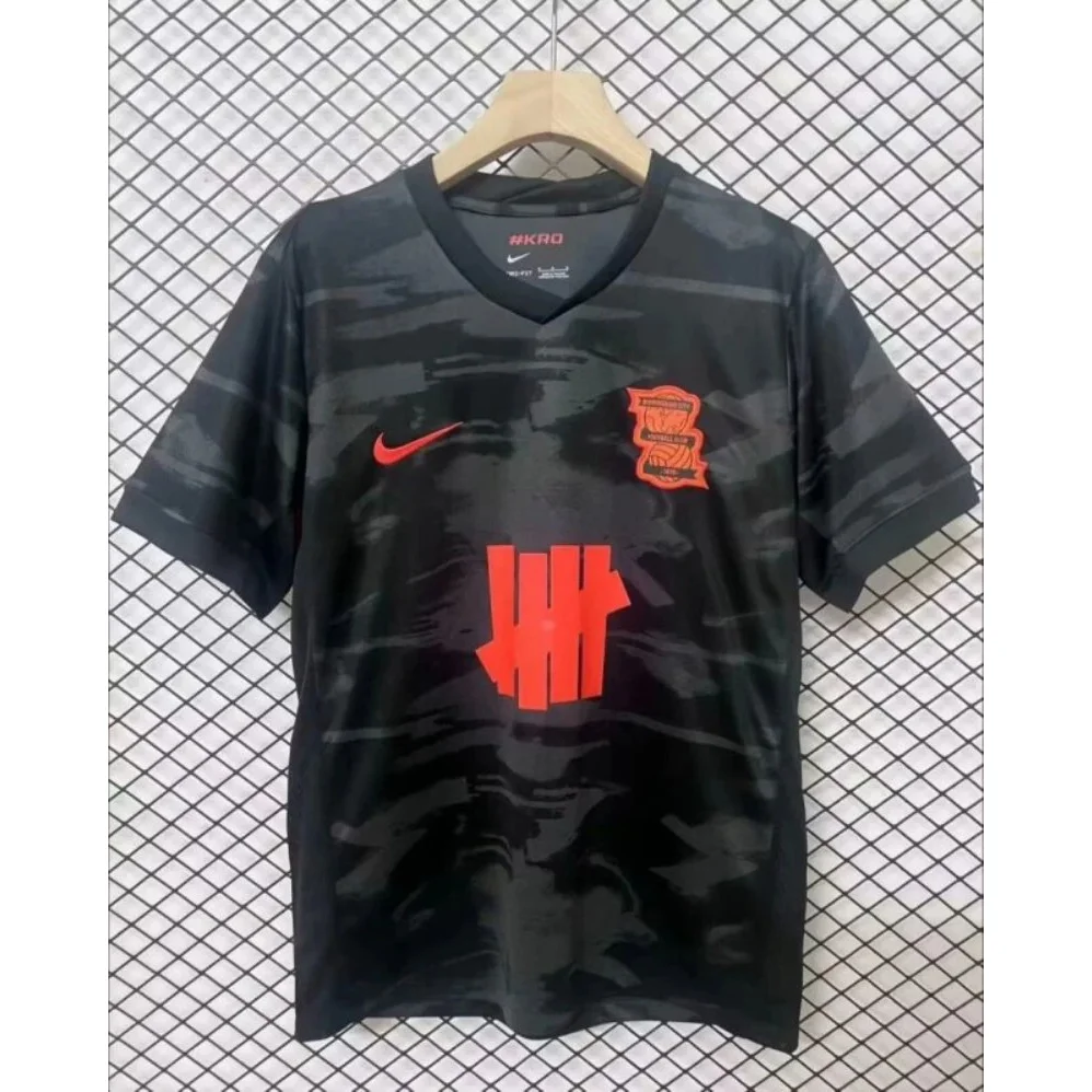 Nike Nike x Undefeated Black Camo T-Shirt Black