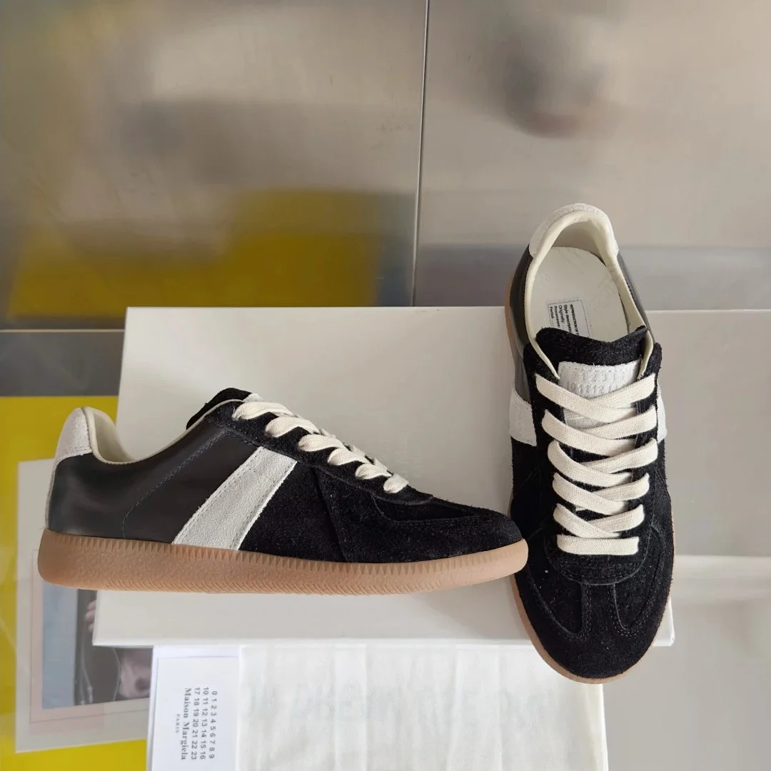Maison Margiela Maison Margiela Replica Black/White Gum Sneakers Black - 1
