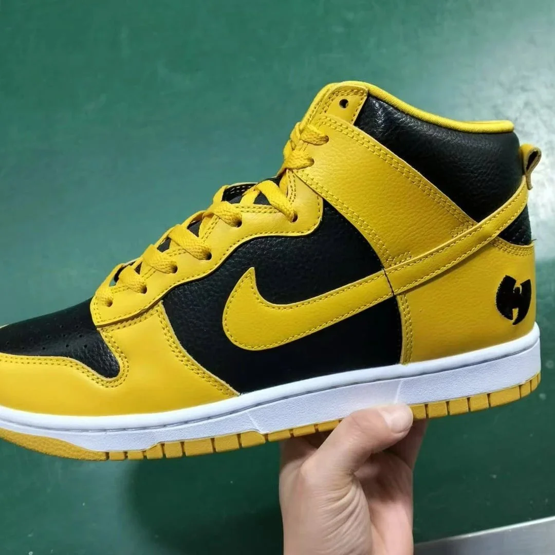 Nike Nike Dunk High Wu-Tang Black Yellow Sneakers Yellow