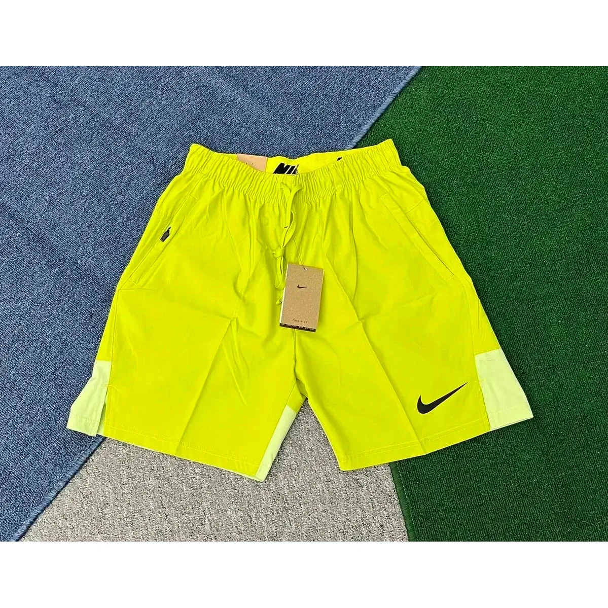 Nike Nike Yellow Shorts Sporty Casual Yellow - 1