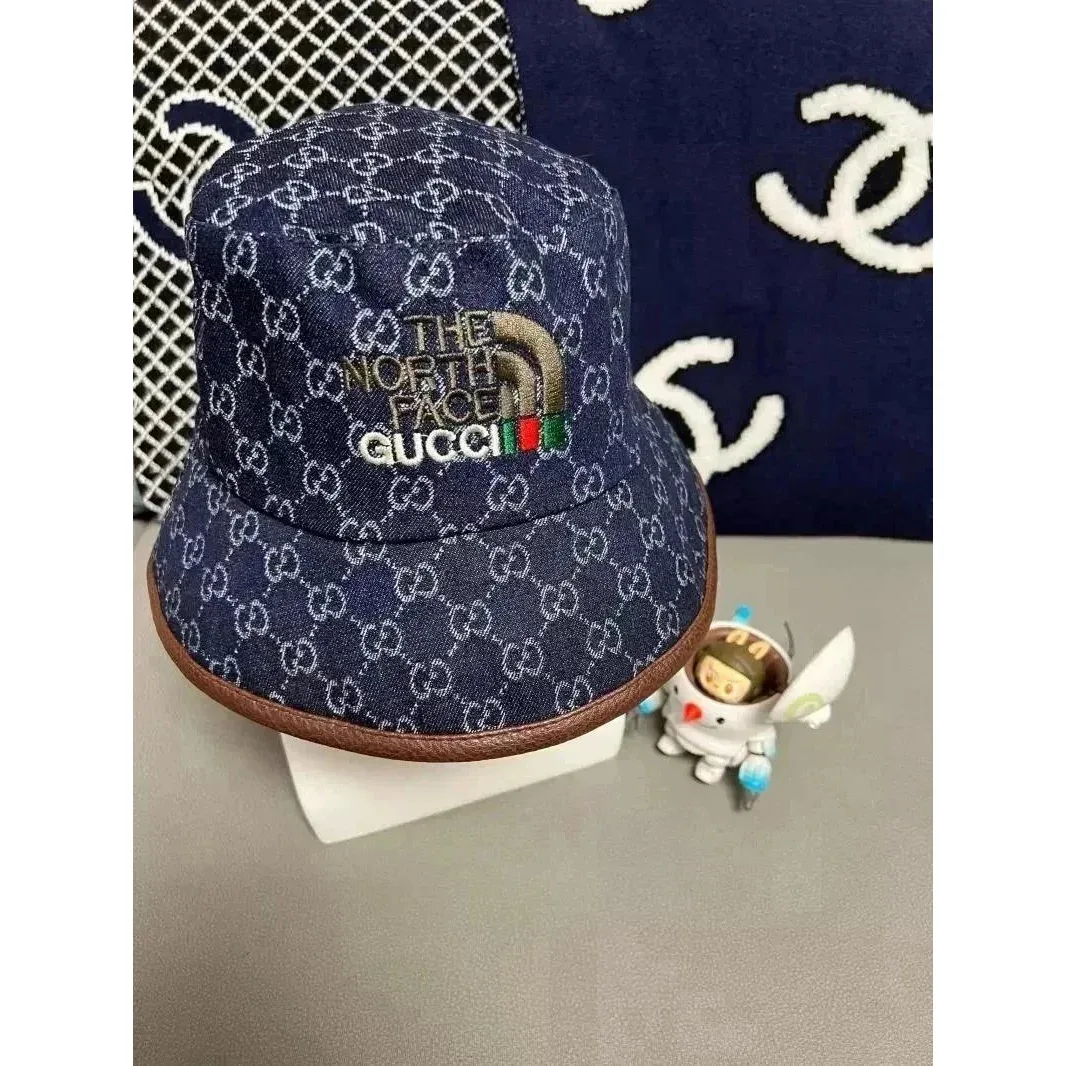 Gucci Gucci The North Face Bucket Hat Navy Denim Navy - 1