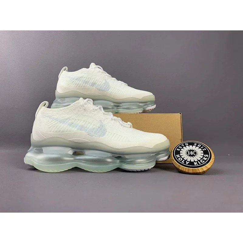 Nike Nike Air Max 270 Sail/University Red Sneakers White - 1