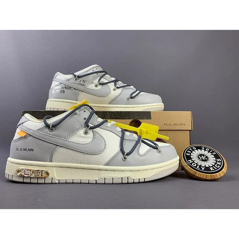 Nike Nike Dunk Low Off-White Sail Sneakers Grey