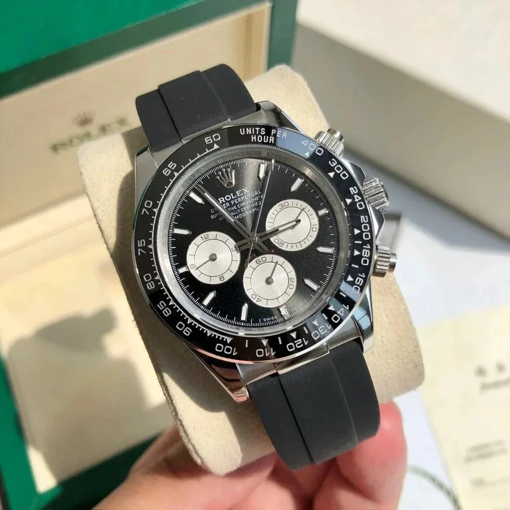 Rolex Rolex Daytona 116500LN Black Dial Silver Case Watch Black - 1