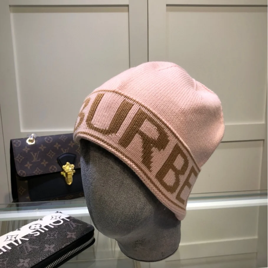 Burberry Burberry Pink Logo Knit Beanie Pink