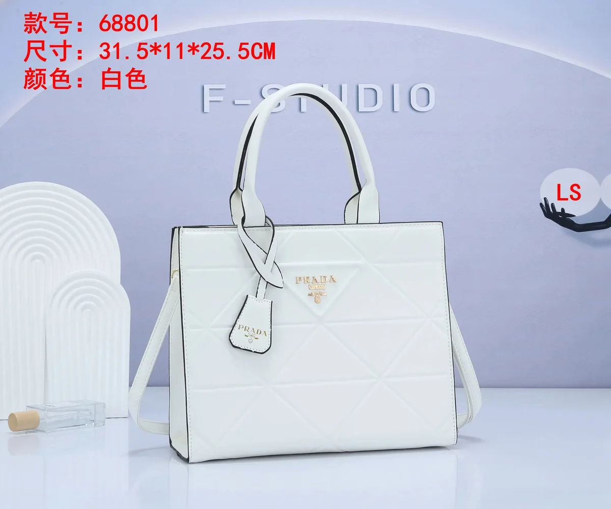 Prada Prada Cahier Tote White/Black White