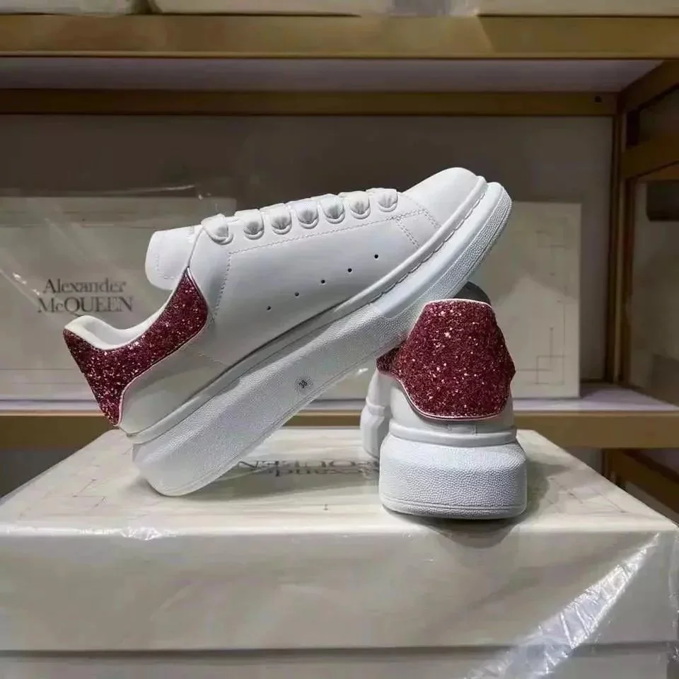 Alexander McQueen Alexander McQueen McQueen White Red Glitter Sneakers White - 1