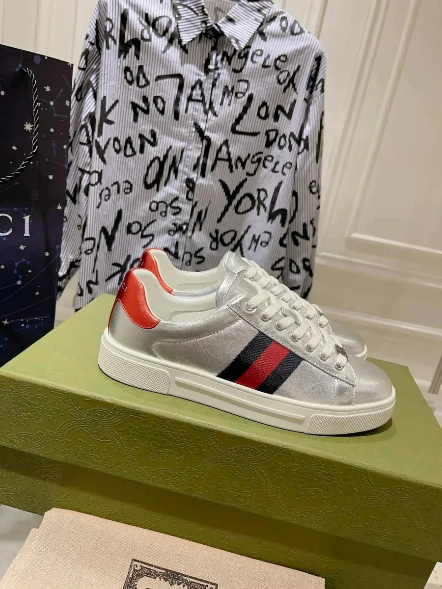 Gucci Gucci Ace 25 Silver/Red-Blue Stripe Sneakers Silver
