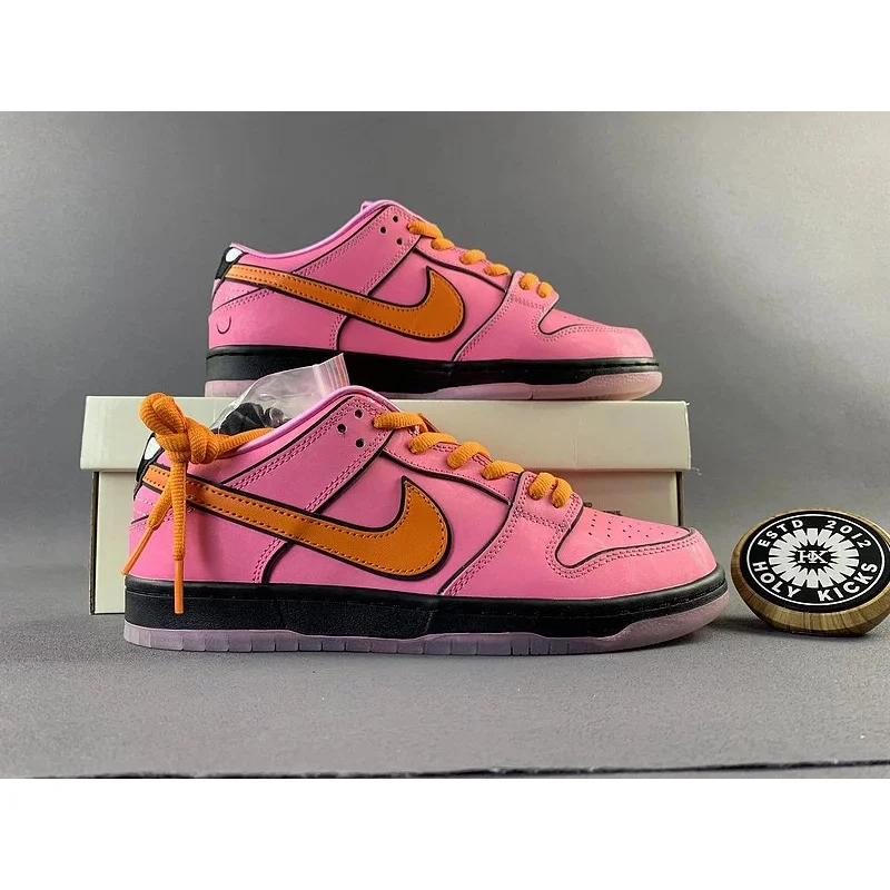 Nike Nike Dunk Low Pink/Orange Sneakers Pink