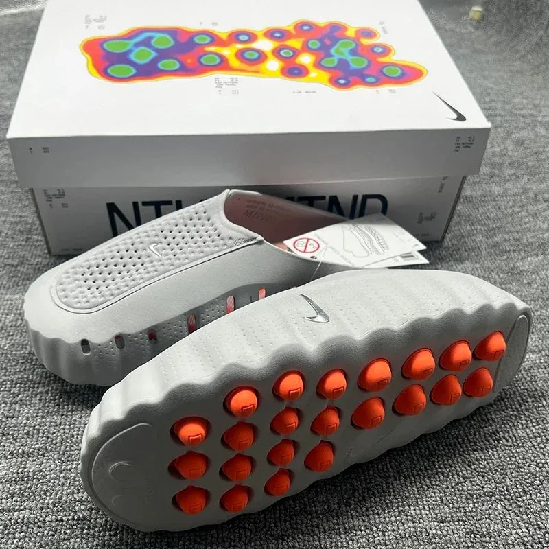 Nike Nike Air Max Moon Flyknit Sail/University Red Sneakers White - 1