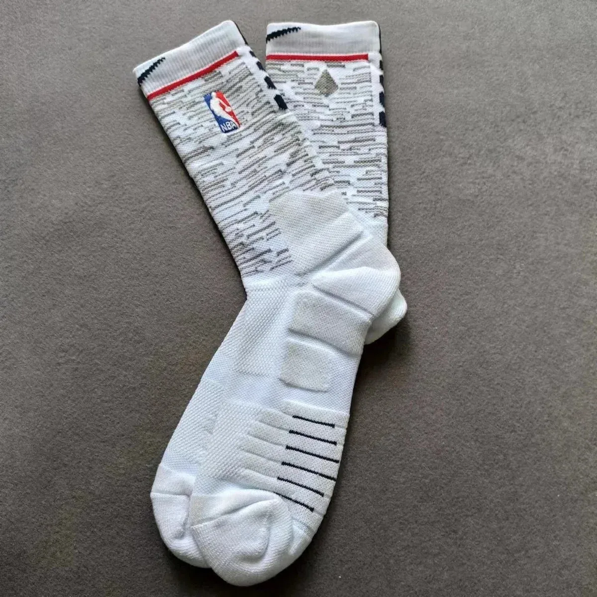 Other NBA Logo Long Tube Socks White/Grey Pattern White - 1