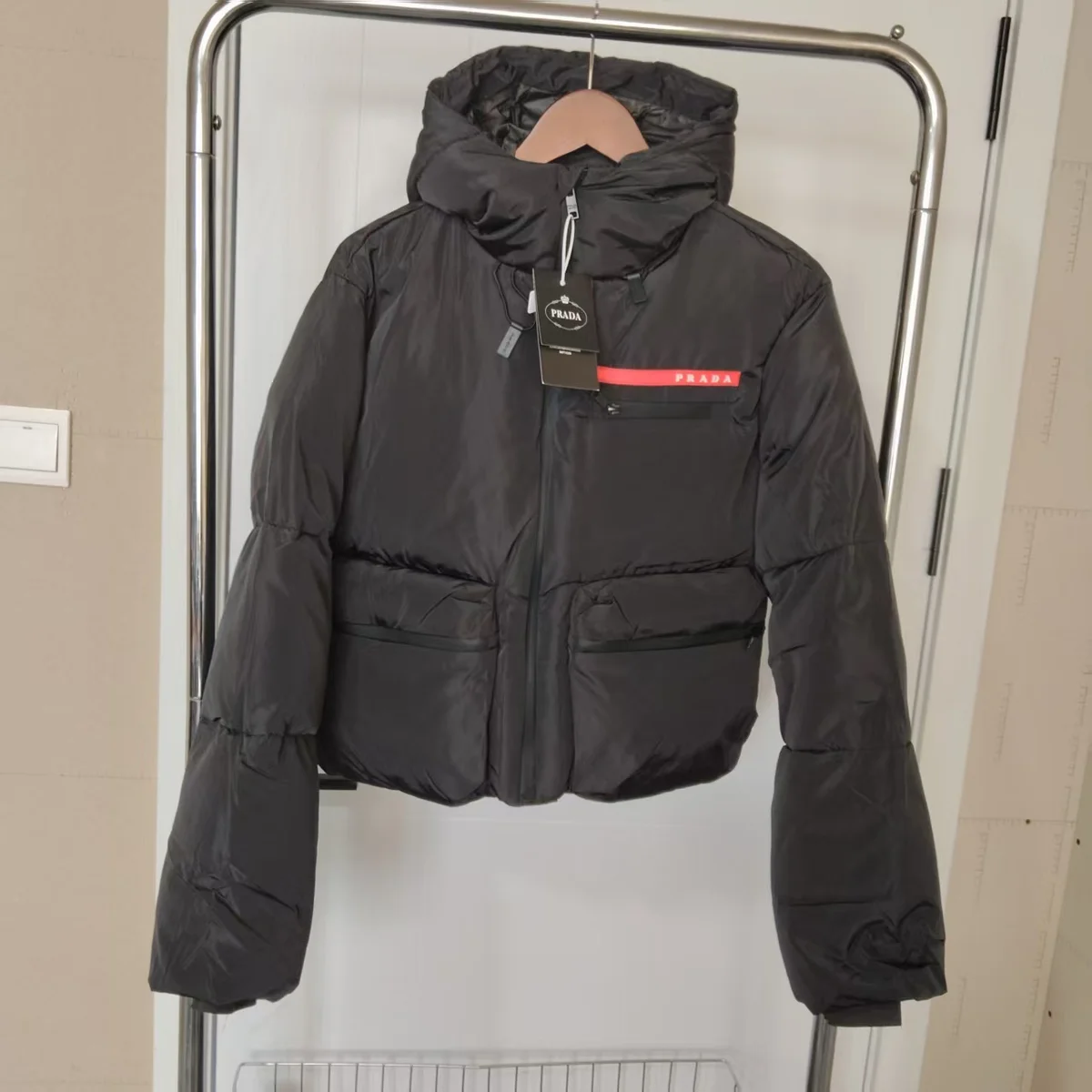Prada Prada Re-Nylon Black/Red Puffer Jacket Black