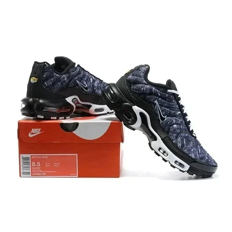 Nike Nike Air Max Plus Tuned Air Black/Blue Sneakers Blue - 1