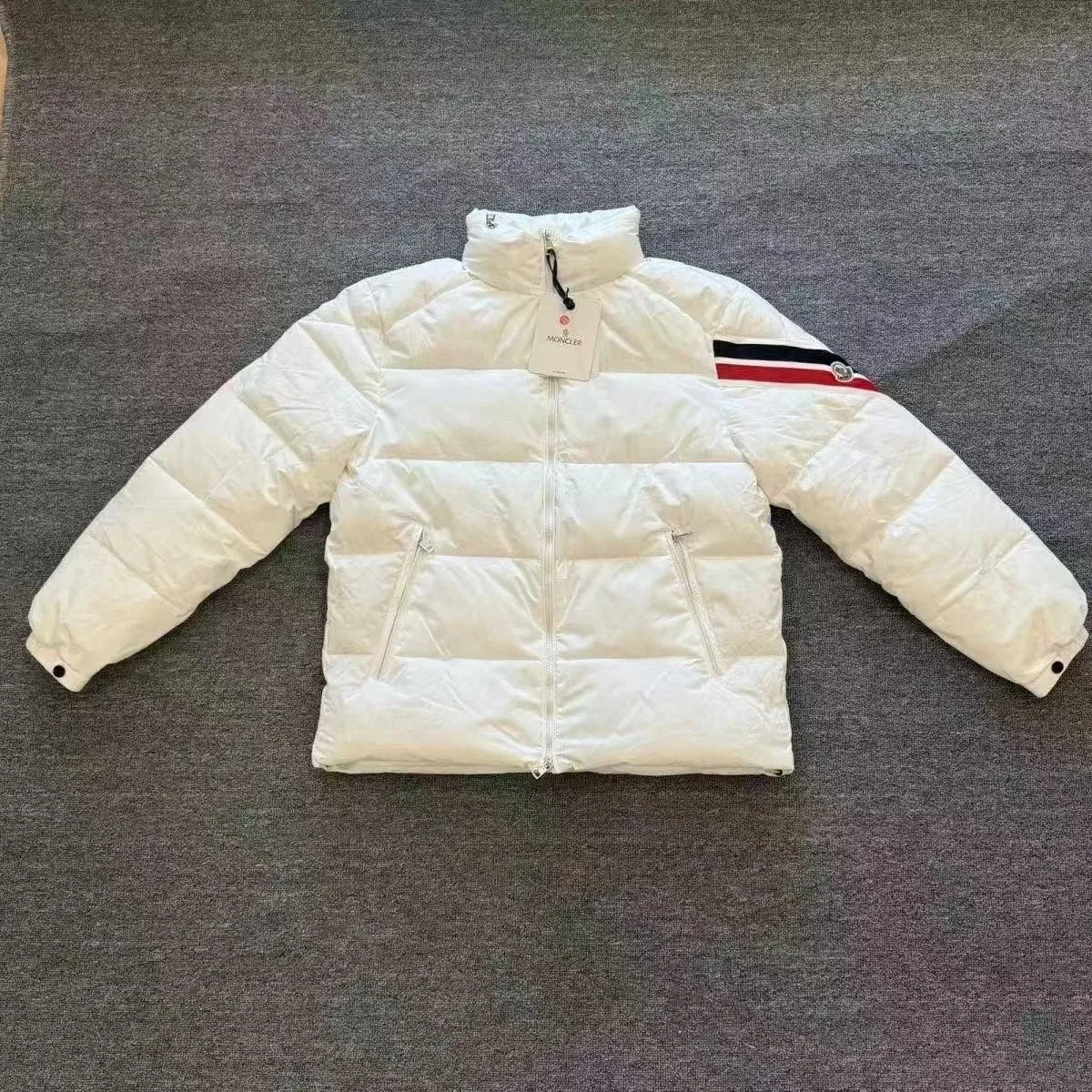 Moncler Moncler White Classic Puffer Jacket White
