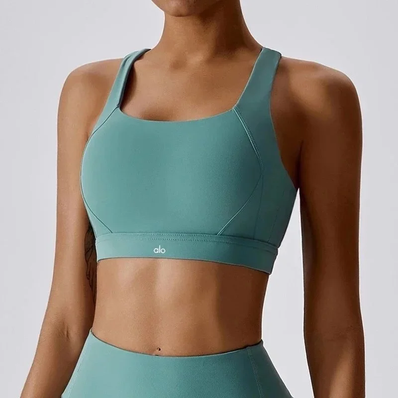 Alo Yoga Alo Duck Water Green Sports Bra Green - 1