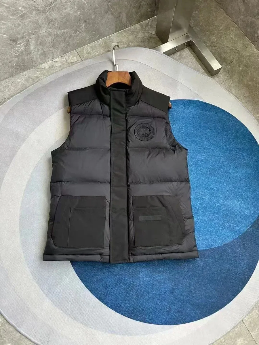 Canada Goose Canada Goose Chilliwack Black Puffer Vest Black - 1