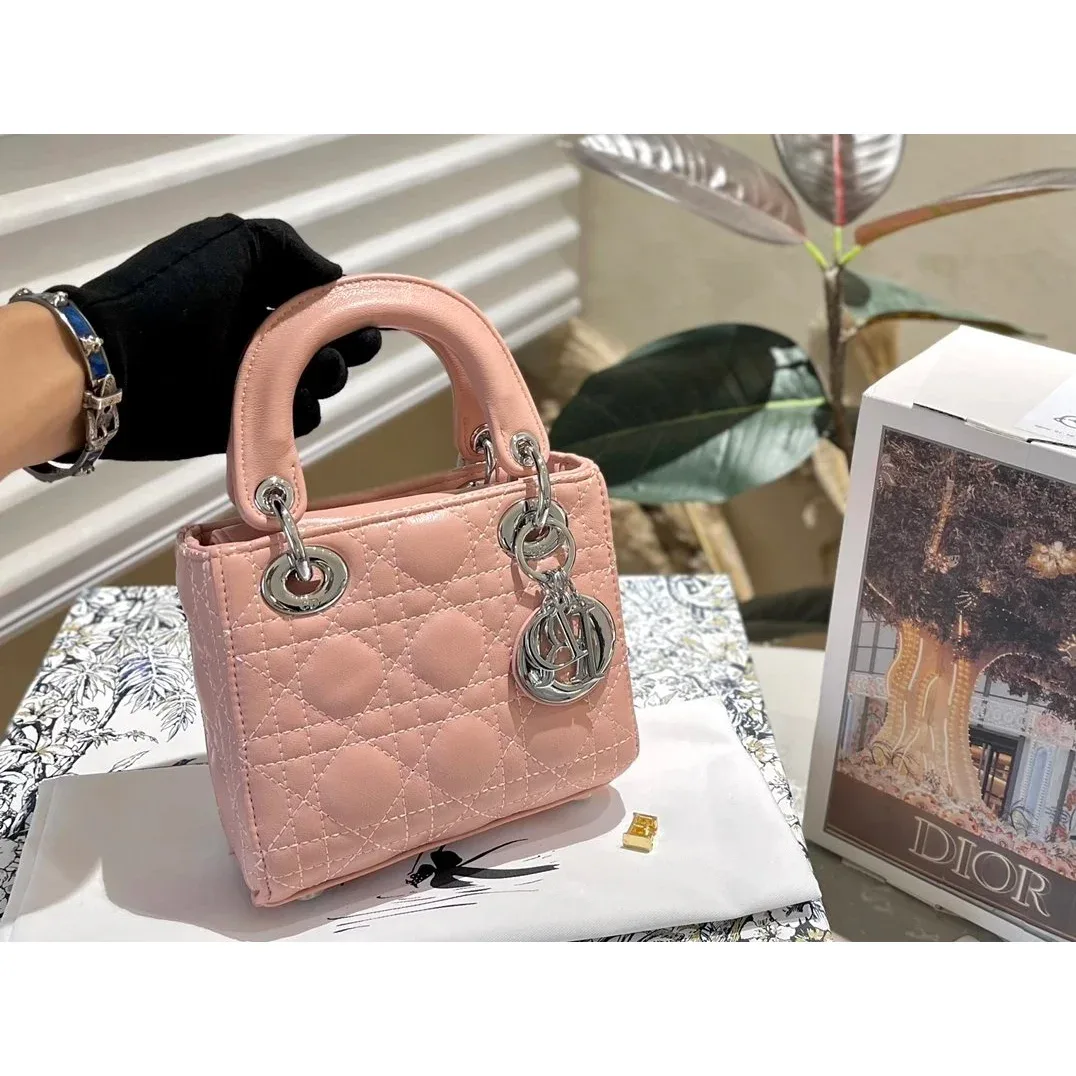 Dior Dior Lady Dior Pink Leather Handbag Pink - 1