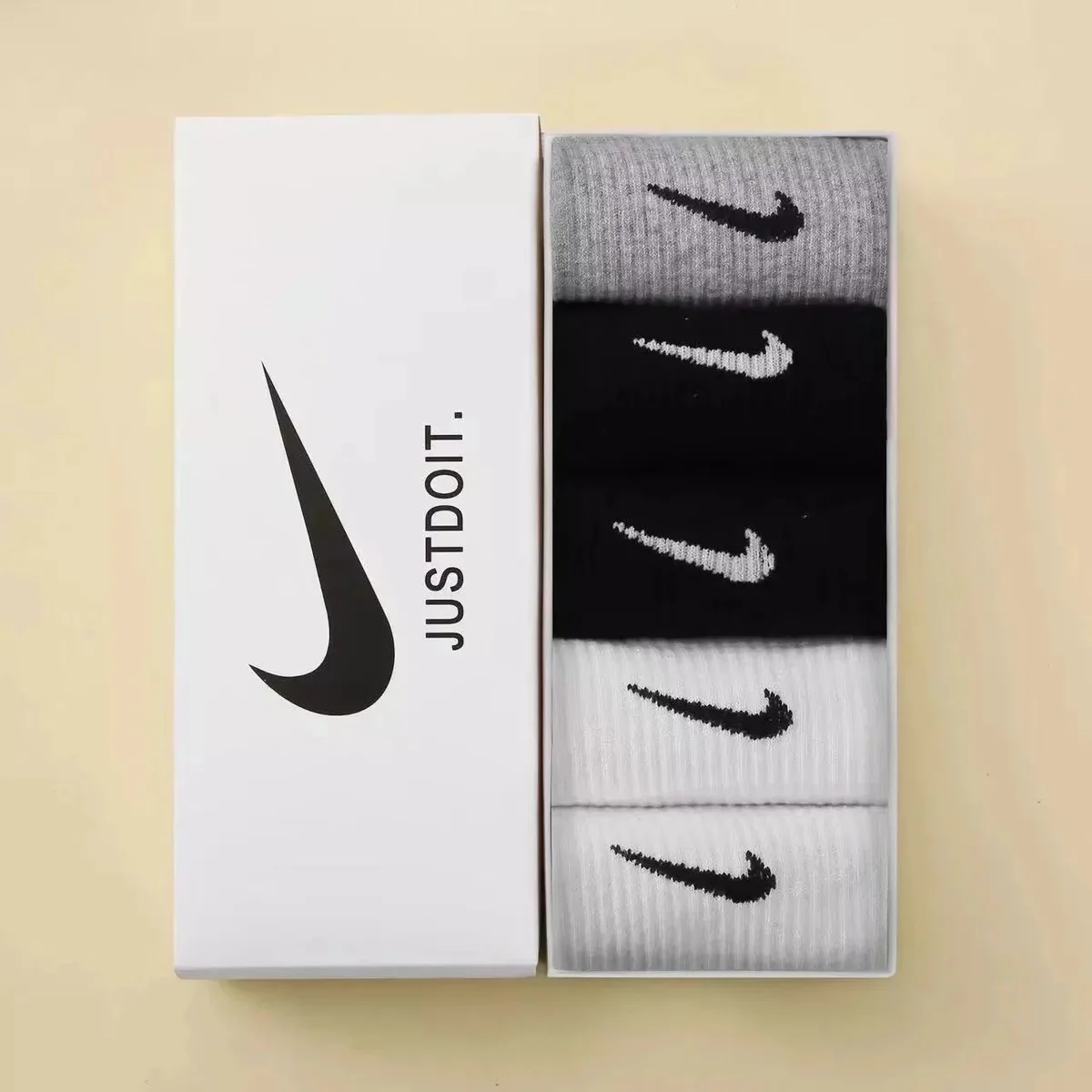 Nike Nike Grey/Black/White 5-Pack Socks Multicolor
