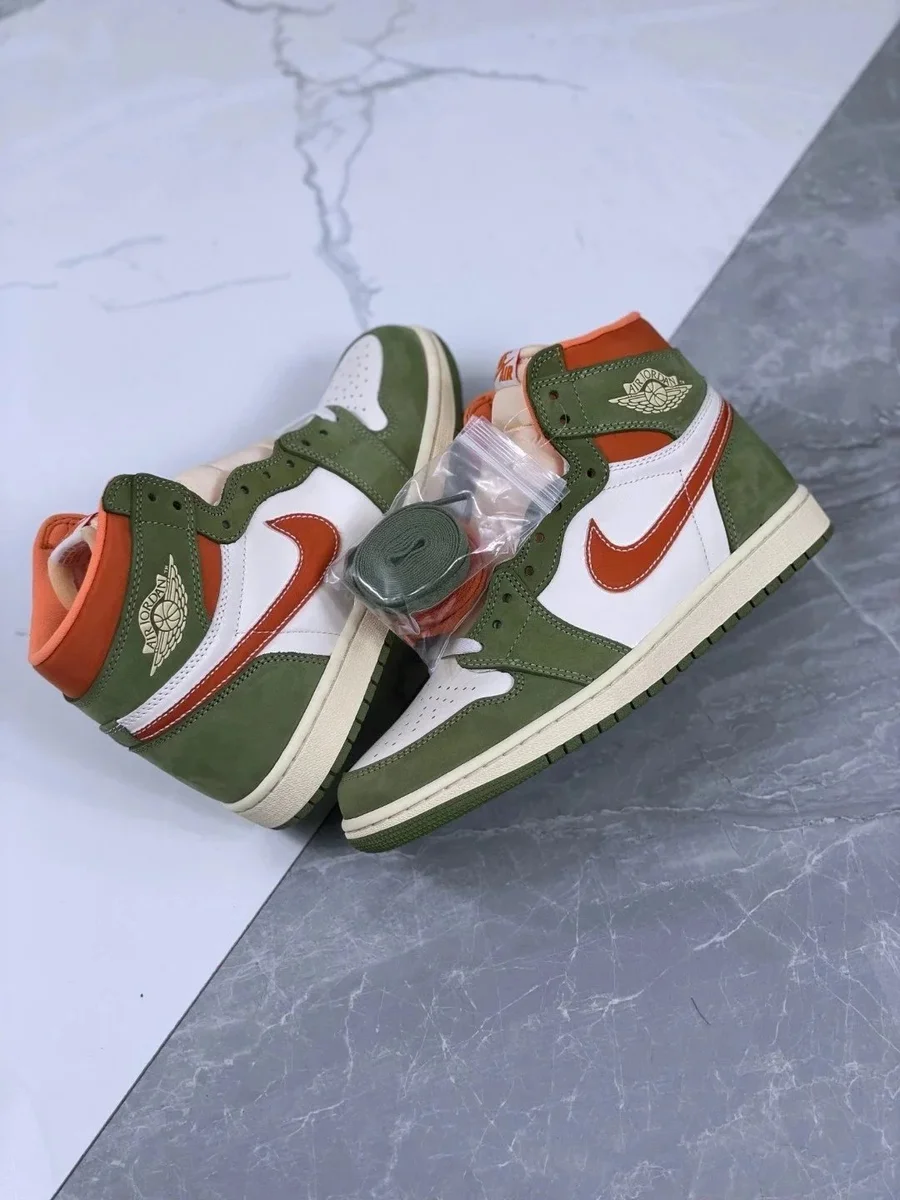 Nike Nike Air Jordan 1 Olive Green FB9934-300 Sneakers Green - 1