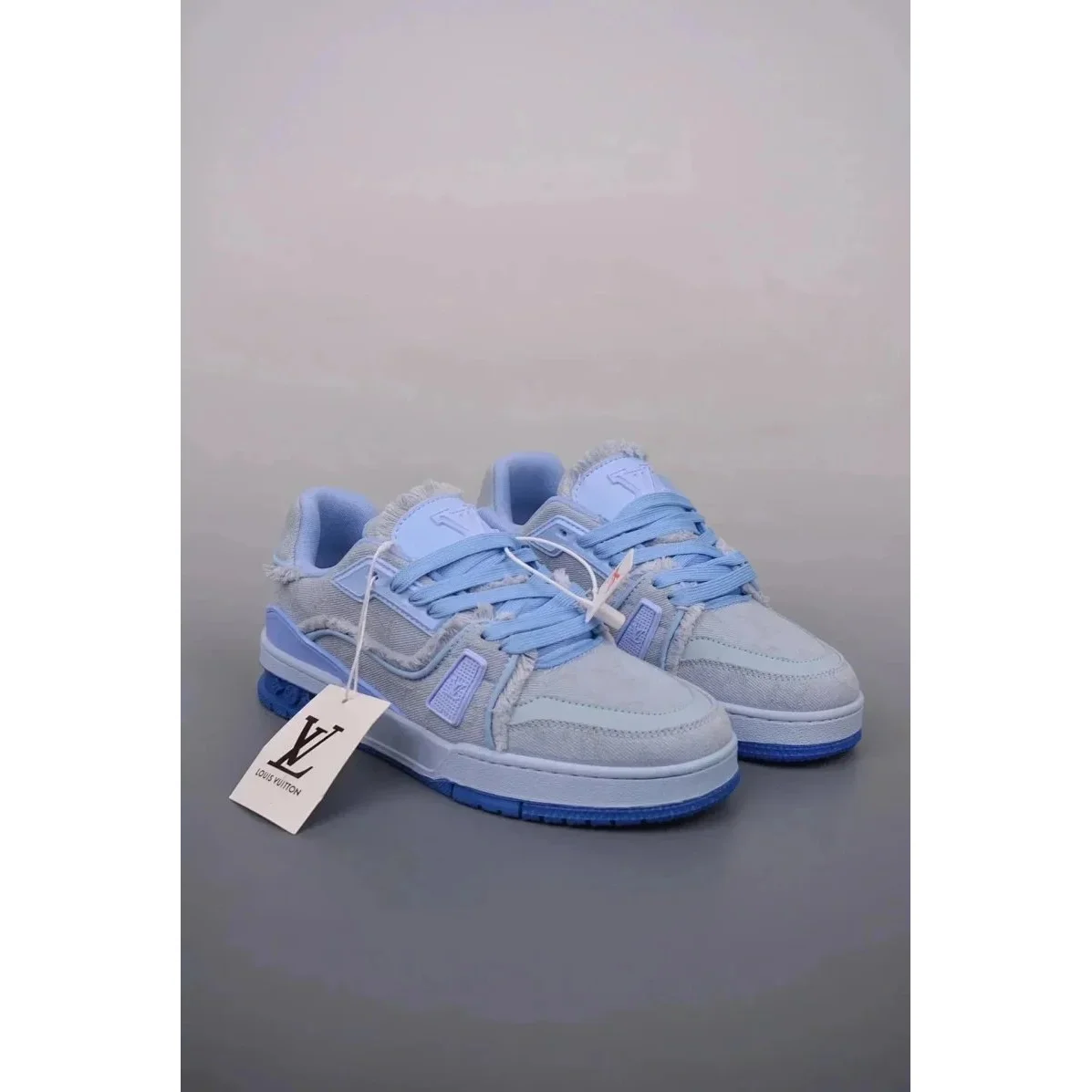 Louis Vuitton Louis Vuitton LV Trainer Light Blue/Blue Sneakers Blue