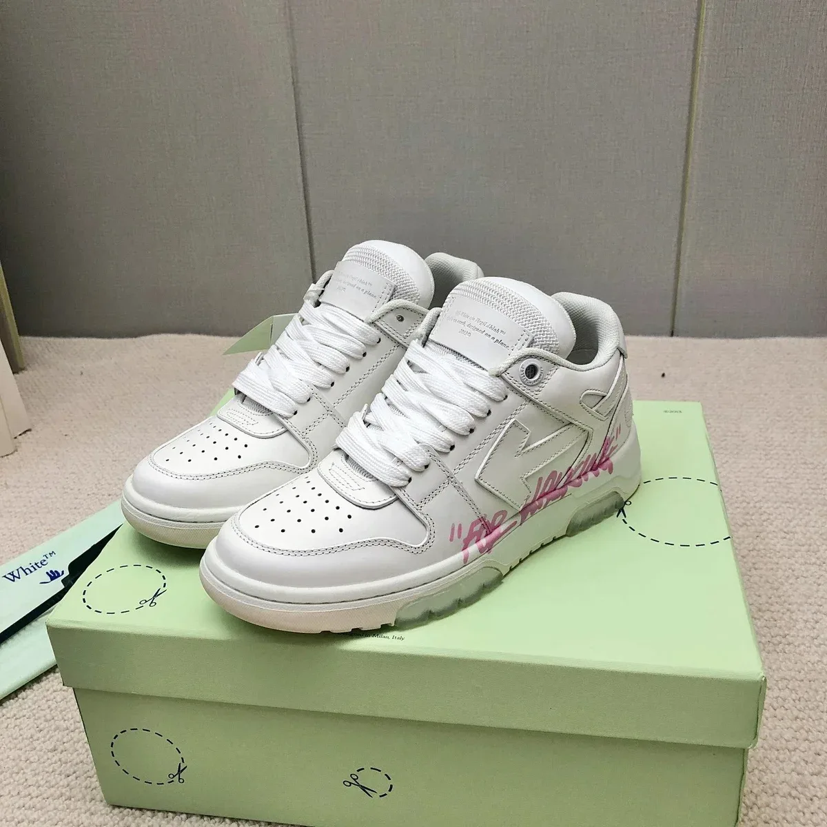 Off-White Off-White OW100 Shooter White/Pink Sneakers White - 1