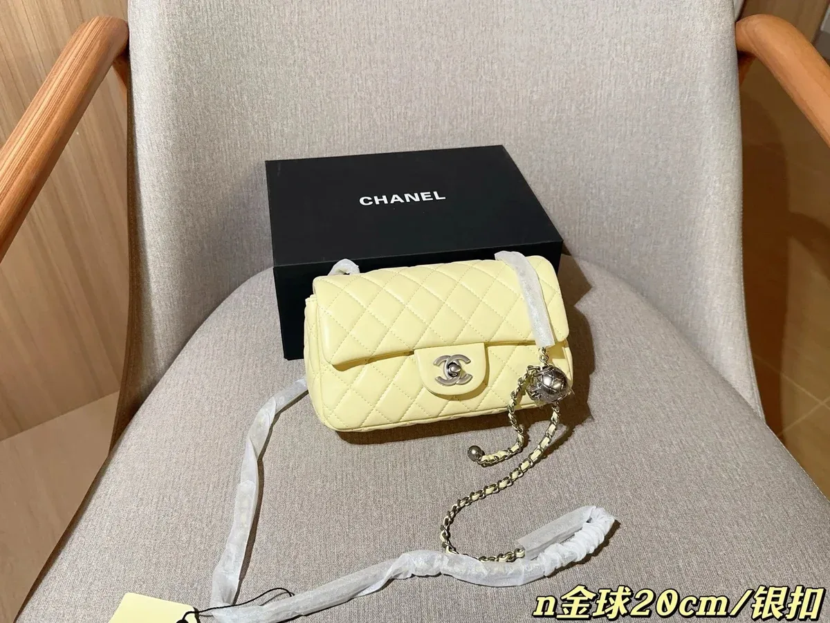 Chanel Chanel Classic Flap 2.55 Reissue Yellow Leather Bag Yellow