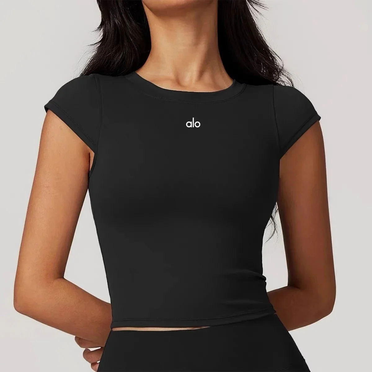 Alo Yoga Alo Black 8819 T-Shirt with Padded Cups Black - 1